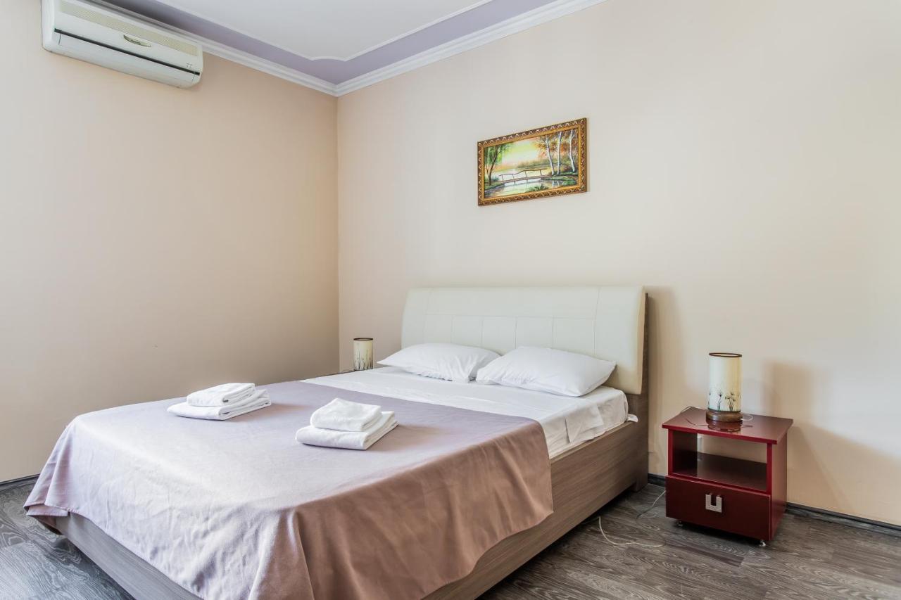 Star Rent Hotel Chisinau Exterior foto